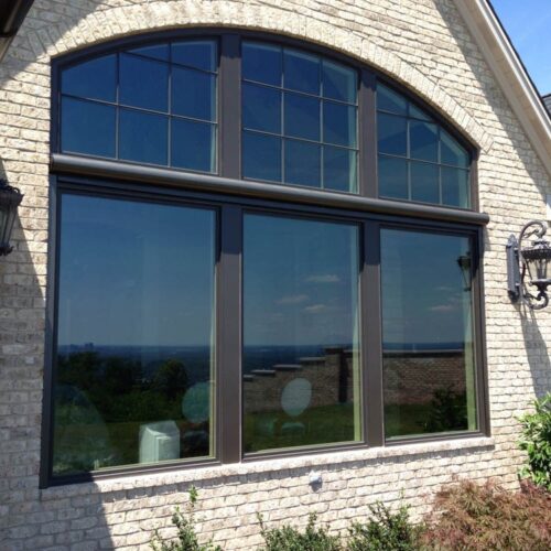 Motorized Retractable Screens for patios, porches, Cincinnati, Ohio-003